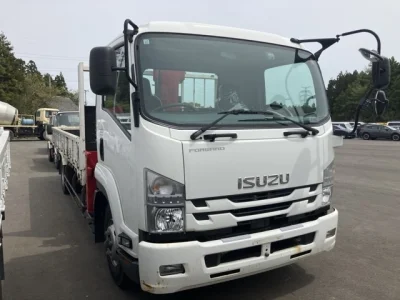 Isuzu Forward