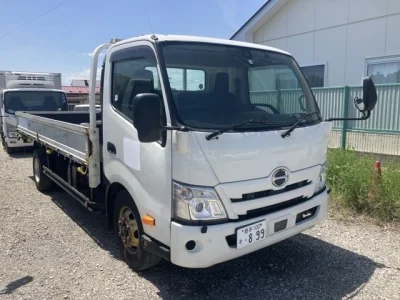 Hino Dutro