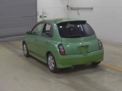Nissan March