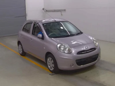 Nissan March