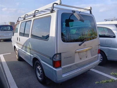 Nissan Vanette