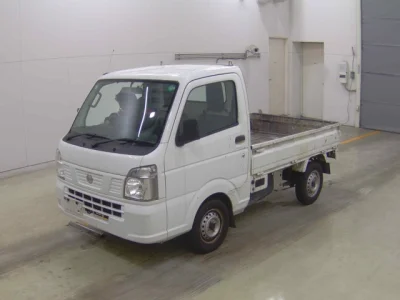 Nissan NT100 Clipper