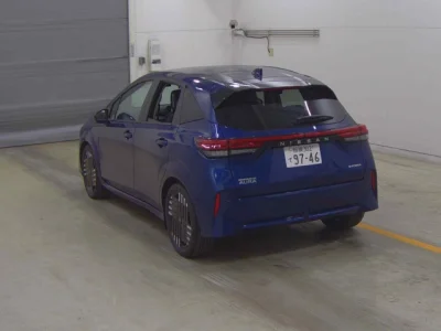 Nissan Aura
