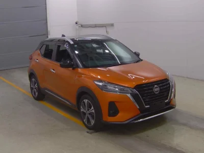 Nissan KICKS