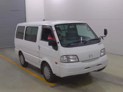 Mazda Bongo Van