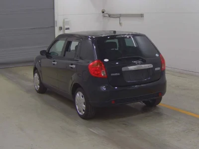 Mazda Verisa