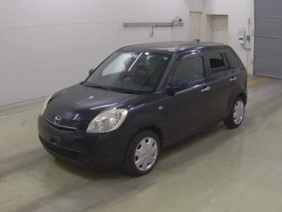 Mazda Verisa