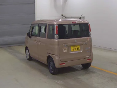 Suzuki Spacia