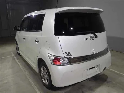 Toyota bB