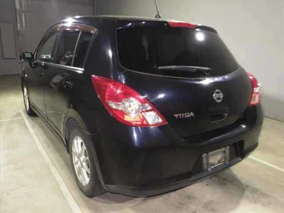 Nissan Tiida