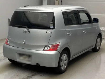 Toyota bB