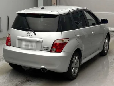 Toyota Ist