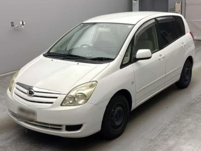 Toyota COROLLA SPACIO