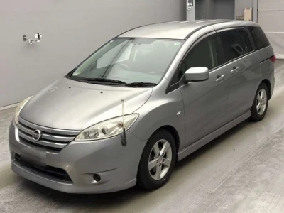 Nissan Lafesta