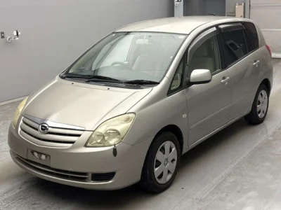Toyota COROLLA SPACIO