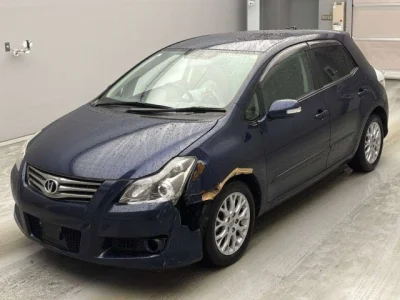 Toyota BLADE