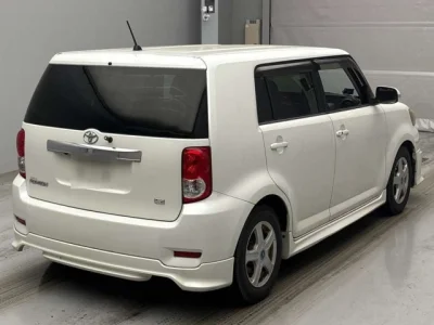 Toyota Corolla Rumion