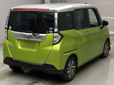 Toyota TANK
