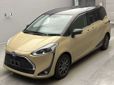 Toyota Sienta