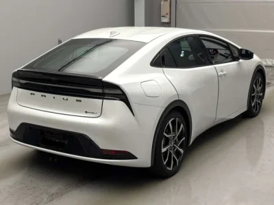 Toyota Prius PHV