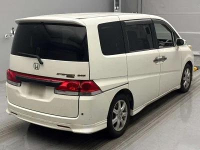 Nissan Lafesta