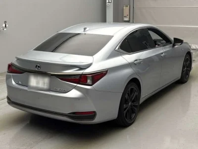 Lexus ES300h