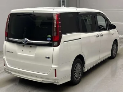 Toyota Esquire
