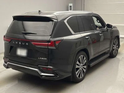 Lexus LX