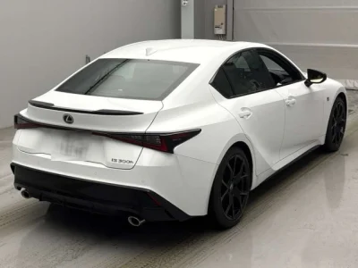 Lexus IS300h