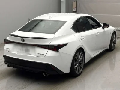 Lexus IS300