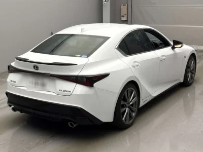Lexus IS300h