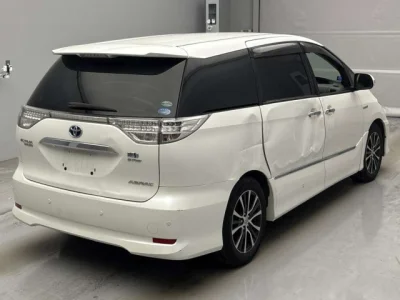 Toyota ESTIMA HYBRID