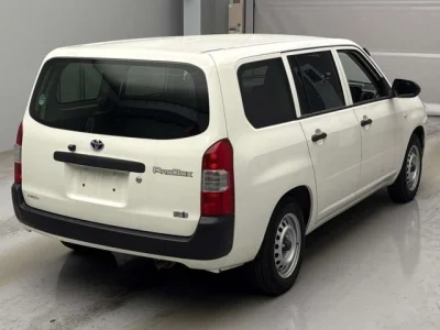 Toyota Succeed