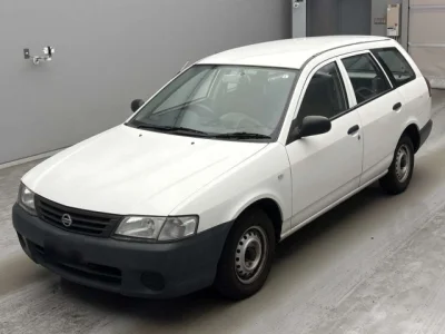 Nissan AD