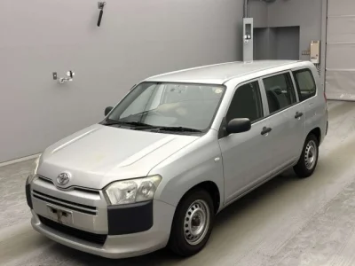 Toyota SUCCEED