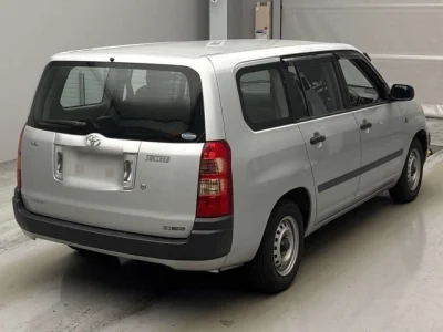 Toyota SUCCEED