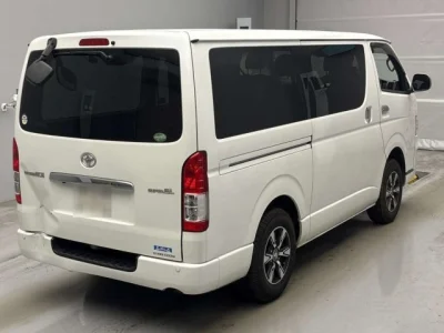 Toyota RegiusAce
