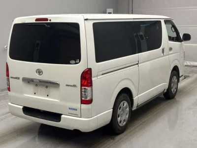 Toyota RegiusAce