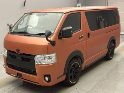Toyota HiAce Van