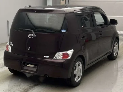 Toyota bB