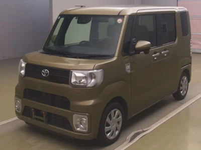 Toyota PIXIS MEGA