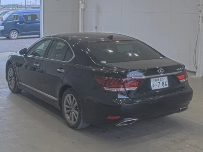 Lexus LS460L