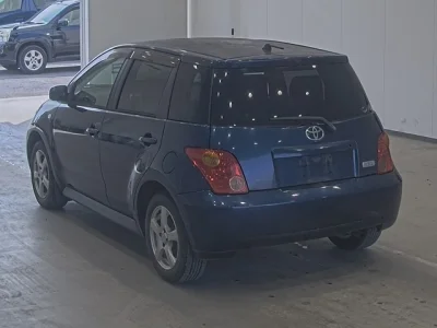 Toyota Ist