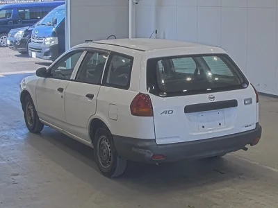 Nissan AD