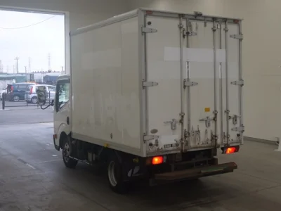 Nissan ATLAS