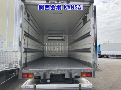 Nissan CONDOR