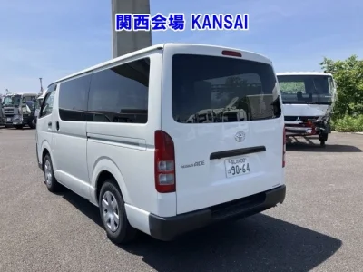 Toyota RegiusAce