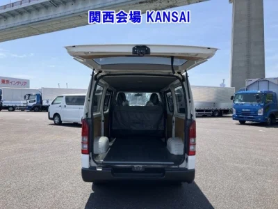 Toyota RegiusAce