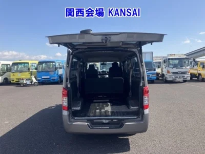 Nissan Caravan