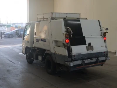 Nissan ATLAS